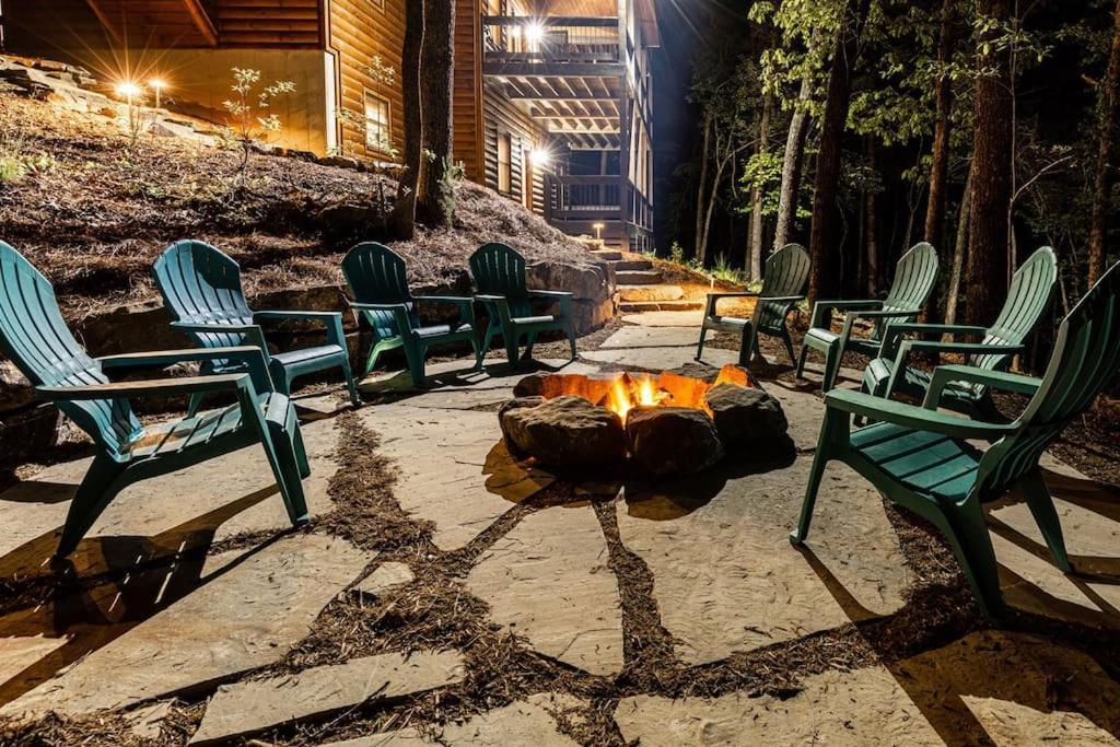 Luxe Family Cabin 8 Min To Downtown Blue Ridge Zewnętrze zdjęcie